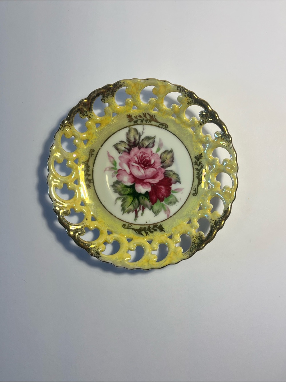 Vtg Royal Sealy China Reticulated Saucer Plate Yellow Lusterware Rose Japan 6”